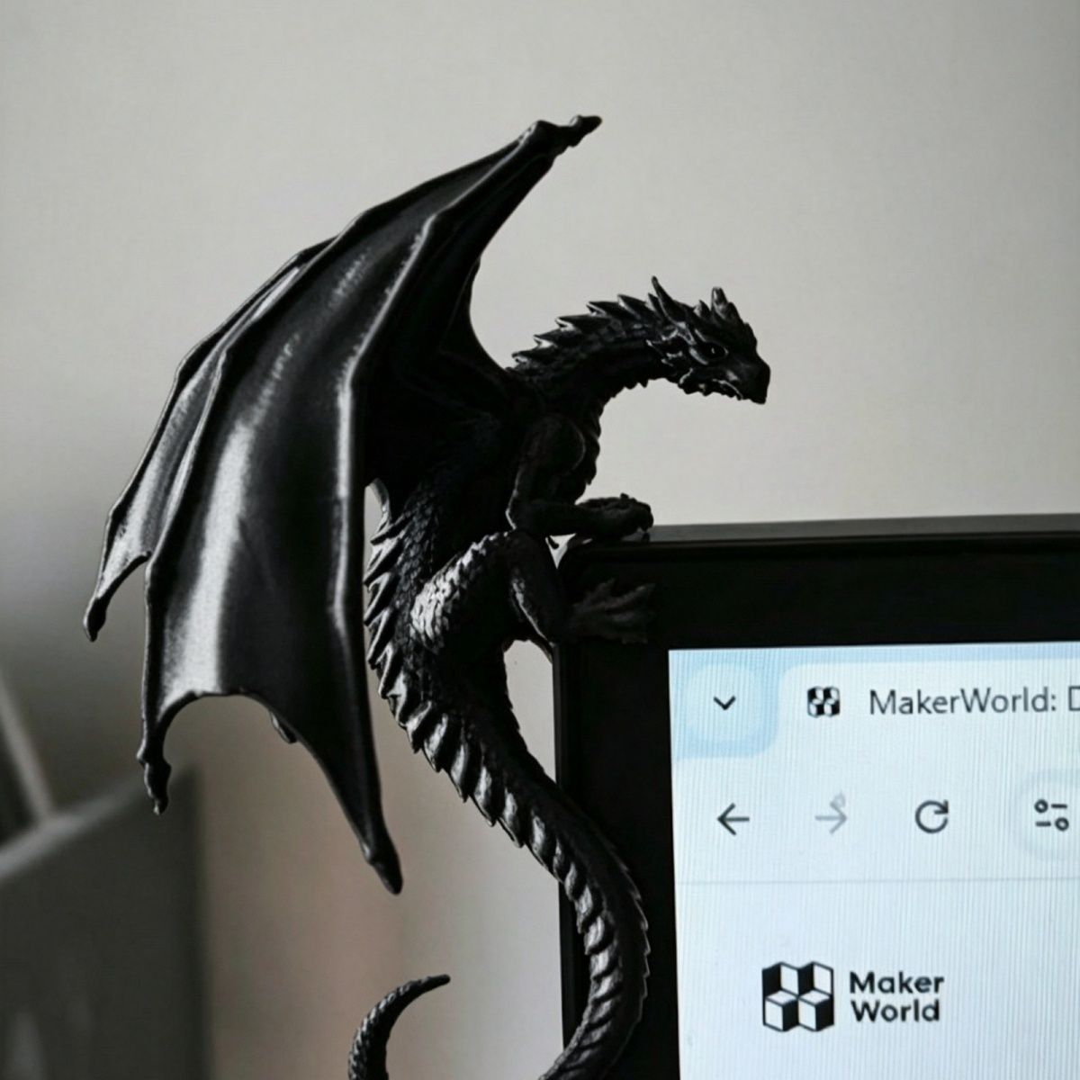 Coole Drachen-Liegenfigur Moni – Esports Gaming Setup Bewertung und Preis